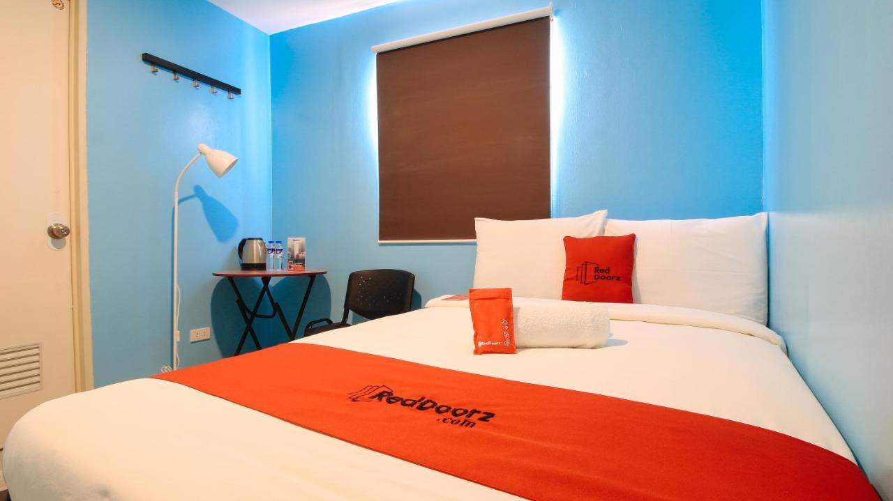 Hotel RedDoorz at EDSA Pasay Zewnętrze zdjęcie