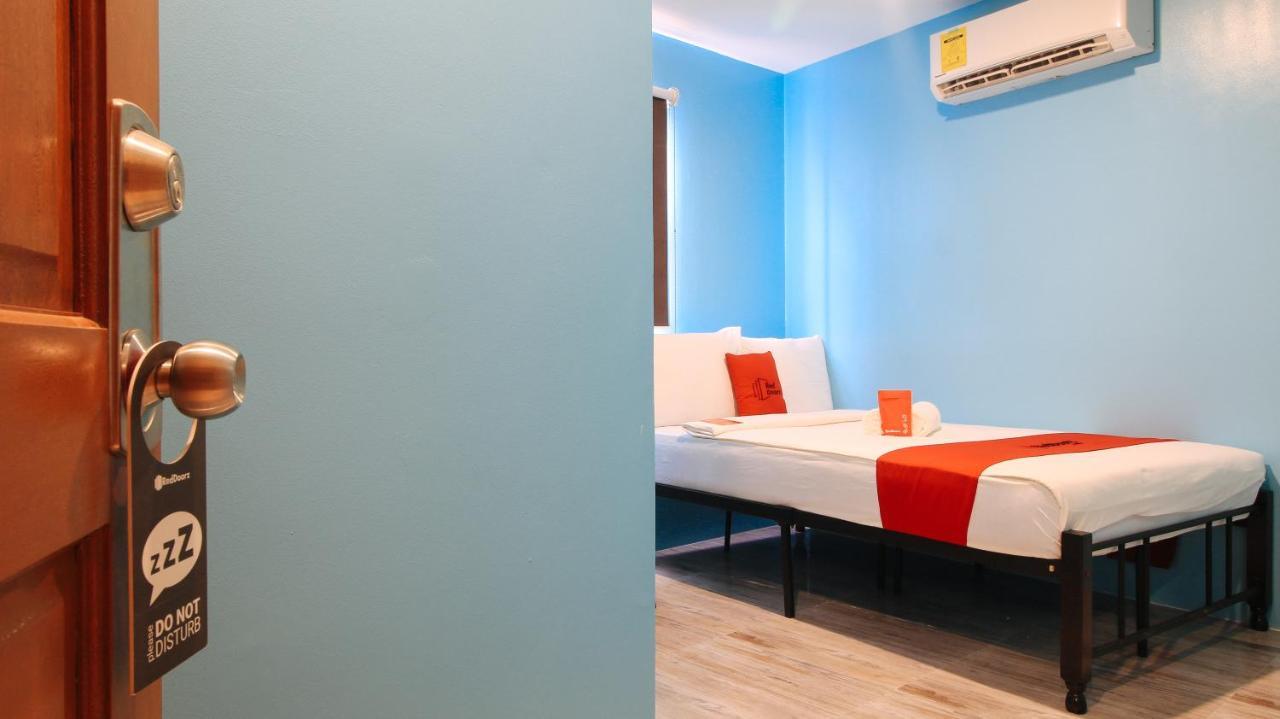 Hotel RedDoorz at EDSA Pasay Zewnętrze zdjęcie