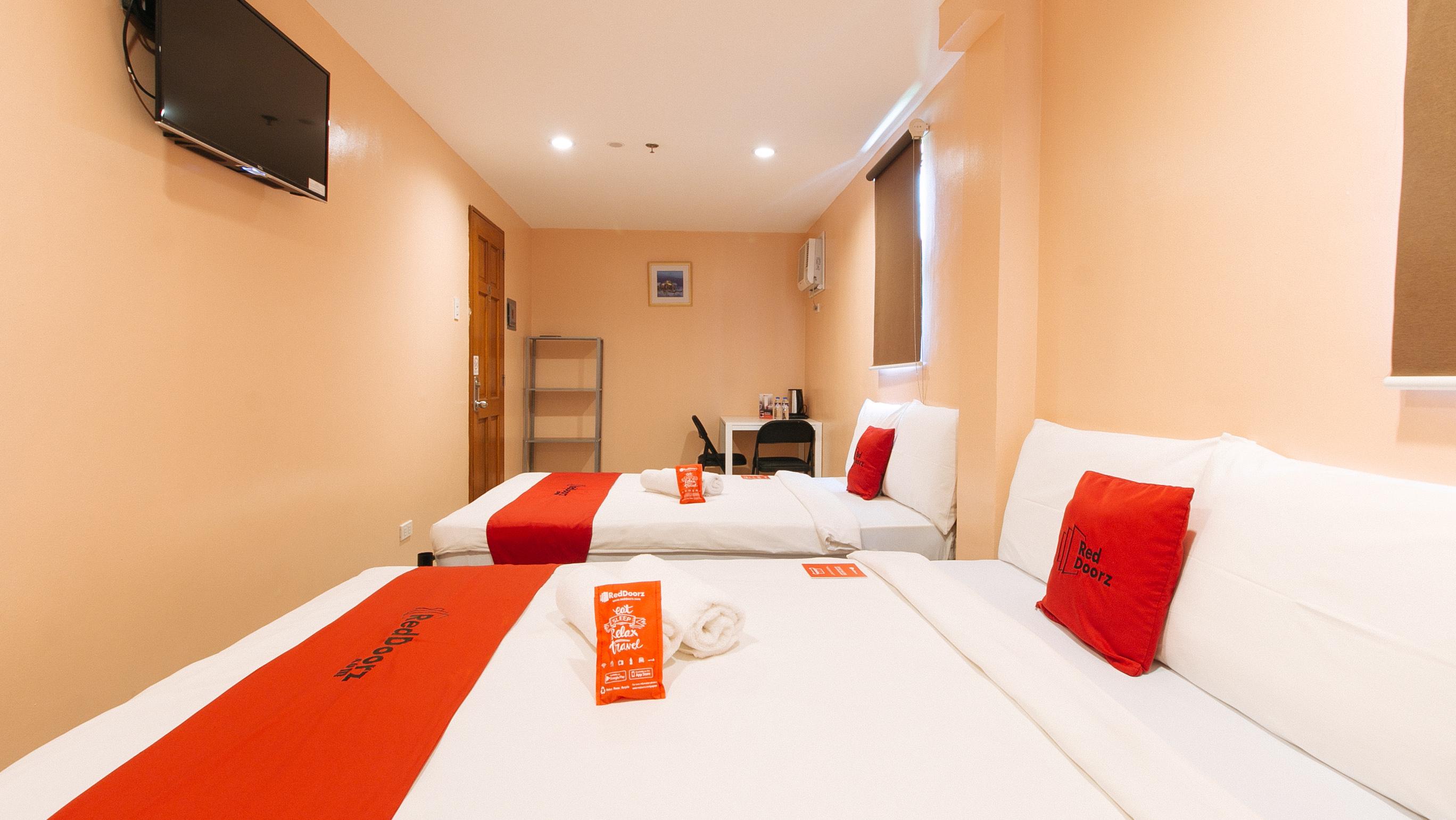 Hotel RedDoorz at EDSA Pasay Zewnętrze zdjęcie