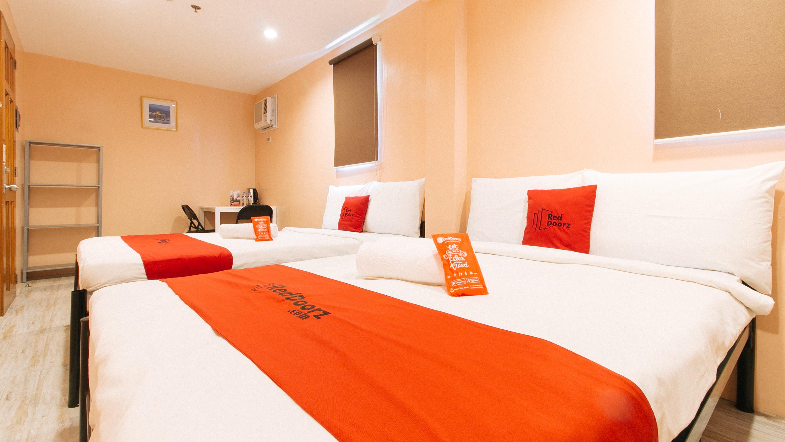 Hotel RedDoorz at EDSA Pasay Zewnętrze zdjęcie