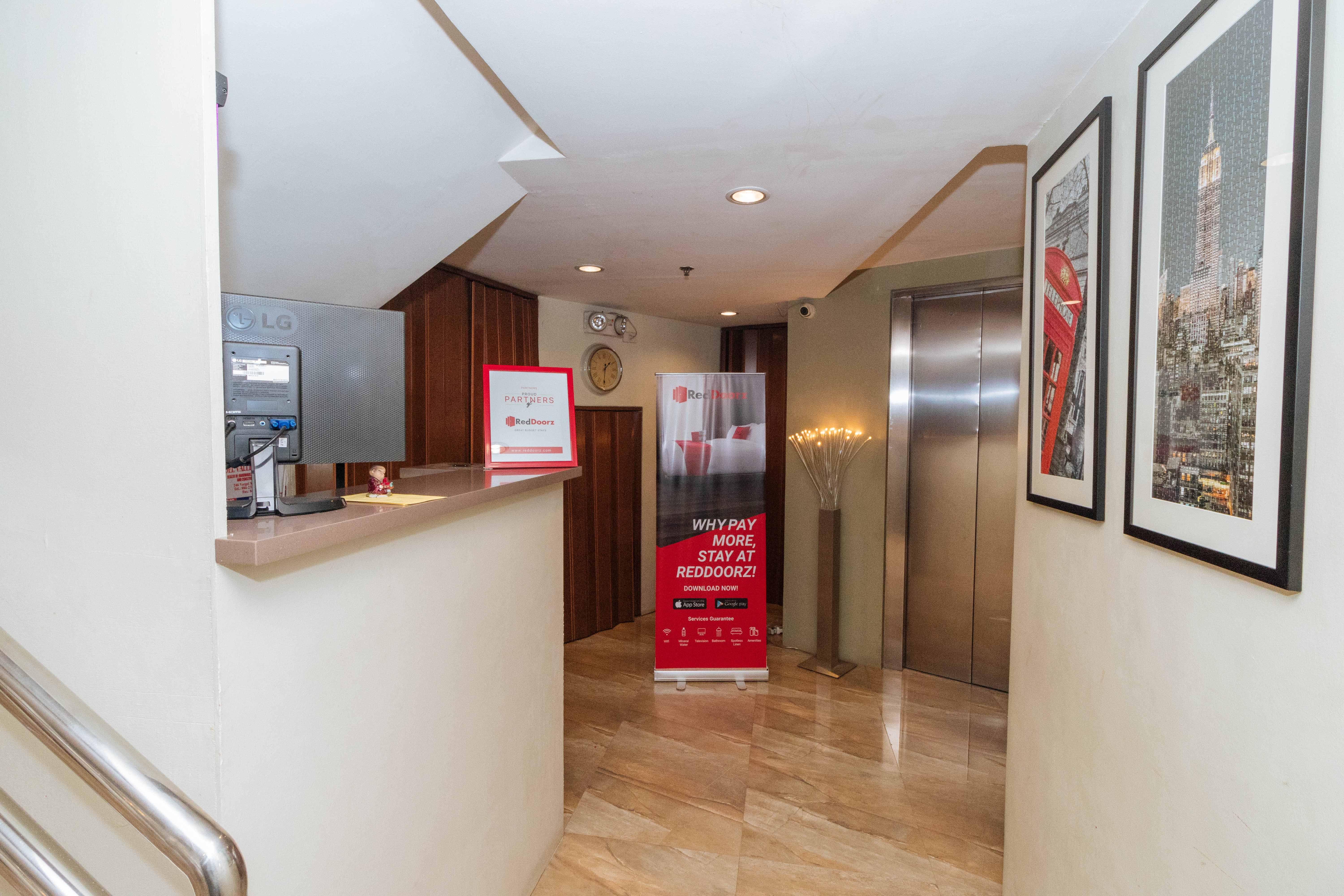 Hotel RedDoorz at EDSA Pasay Zewnętrze zdjęcie