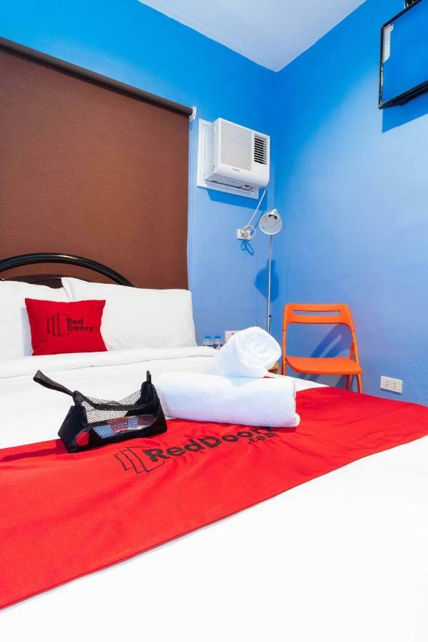 Hotel RedDoorz at EDSA Pasay Zewnętrze zdjęcie